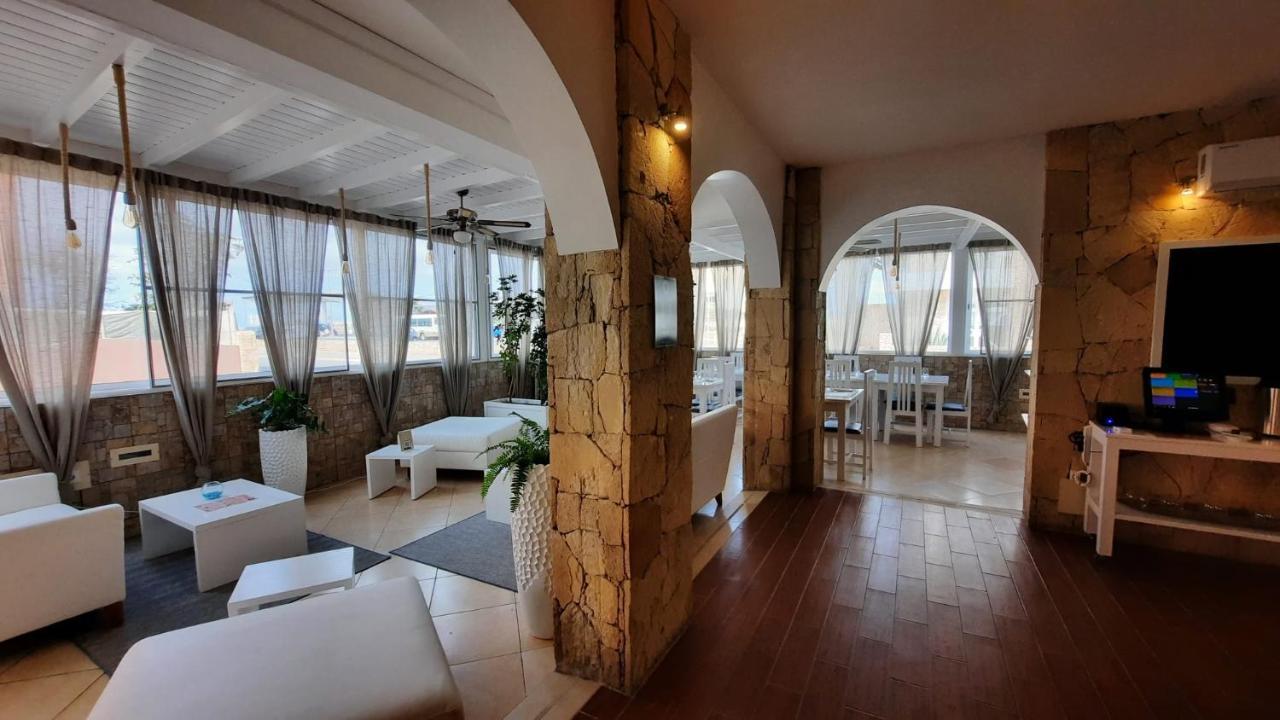 Branco Suites - Rooms & Holiday Apartments Santa Maria Exterior photo